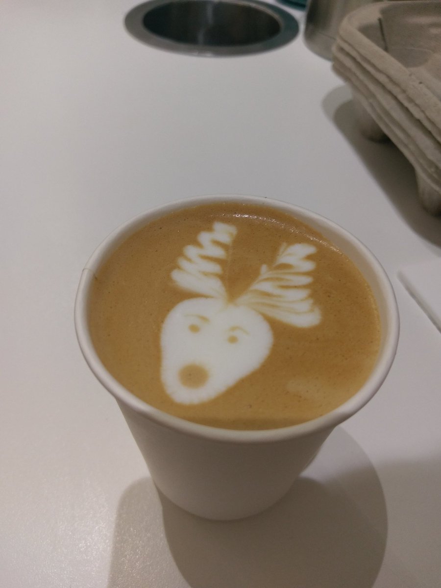 Serious Skills on show in <a href="/eathosDublin/">eathos</a>  this am. #ChristmasWeek