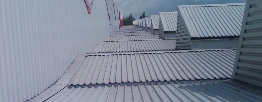 PremGroupUK's tweet photo. Whatever the size of your premises - metal cladding can be carried out https://t.co/O05Xq7tDyn https://t.co/UKsYV3TWC5