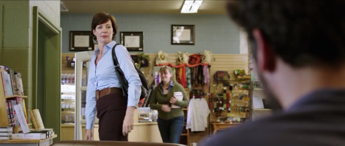 Pepper Netflixで 恋するふたりの文学講座 すごく良い と思ったらサンダンス映画祭観客賞受賞した作品なんだ ジョシュ ラドナーは監督主演だそう 彼の他の作品も観てみたい 脇役もみんな素敵 ちょい役なのにエリザベス オルセンのキュートさを