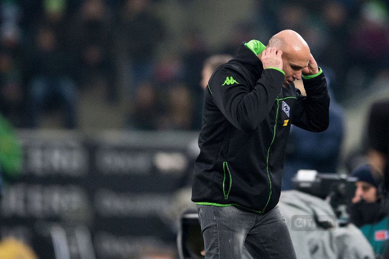 soyaawards's tweet photo. @borussia_en fire coach #andreschubert https://t.co/IueAZX1vdj #Bundesliga https://t.co/9DJuX5hxcG
