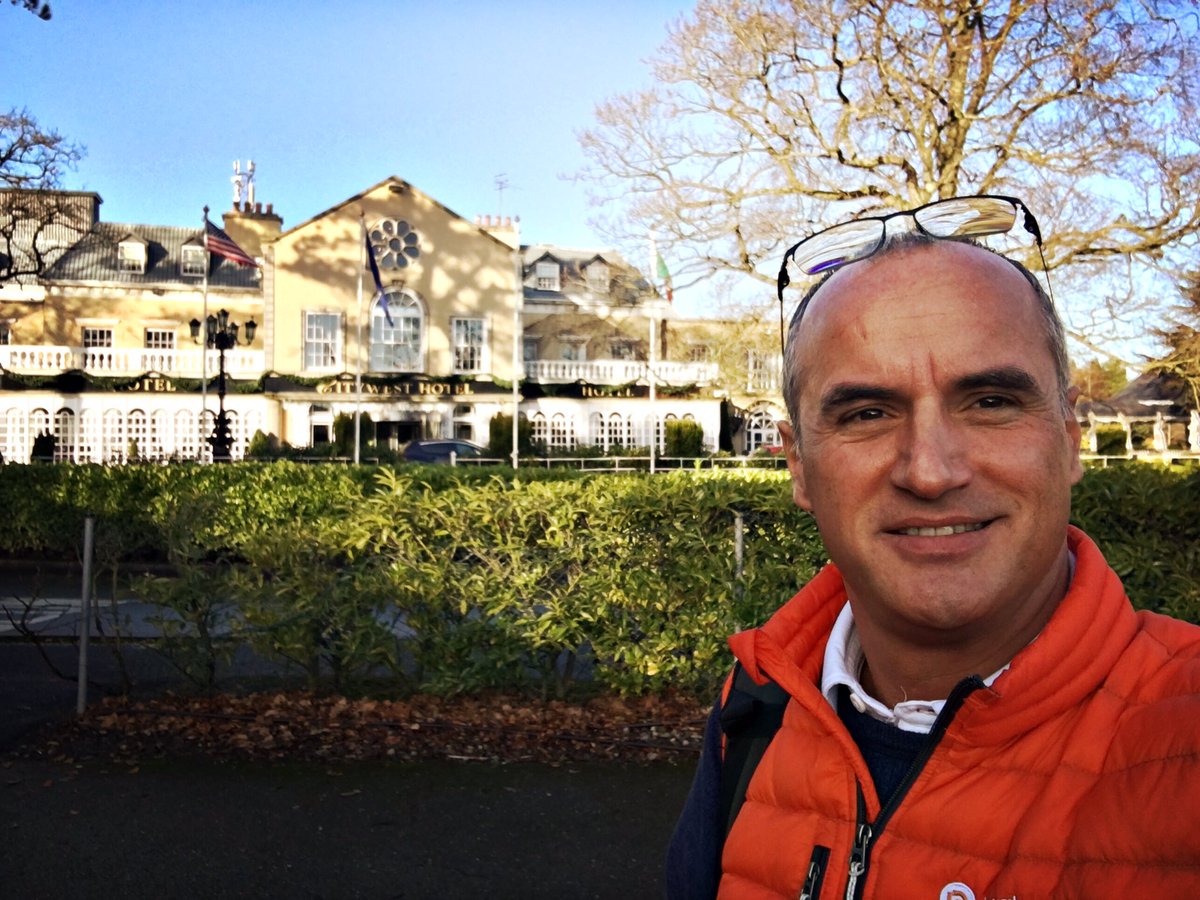 fabrice_bonin's tweet photo. Live depuis #Dublin en #Irlande pour la pré-prod' d'une belle #convention qui sera produite par #les_absolute en #2017 ! https://t.co/FE9lFeMAo2