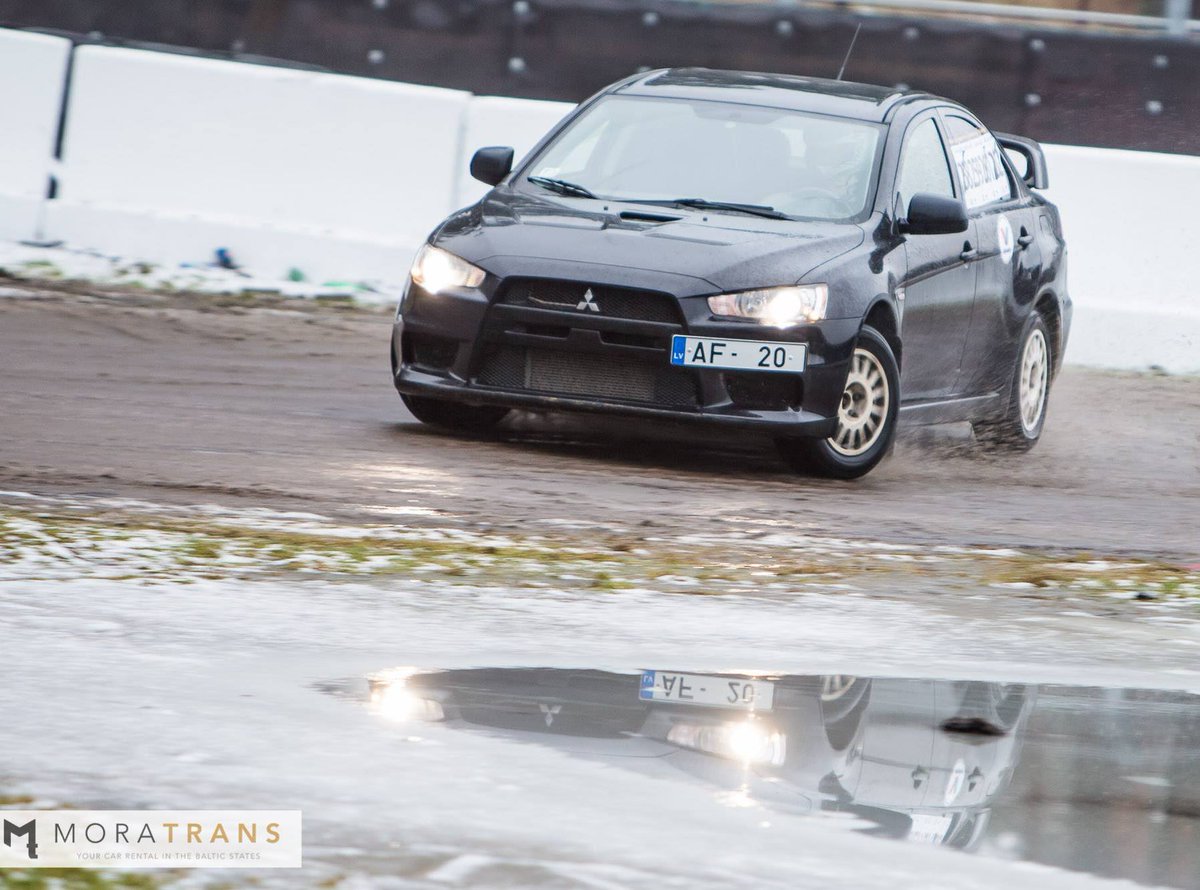 Rīgas Ziemas kausa 2. posmā triumfē Kalvis Blūms, priekšpiedziņās pirmais Artis Baumanis go4speed.lv/lv/news/autosp…