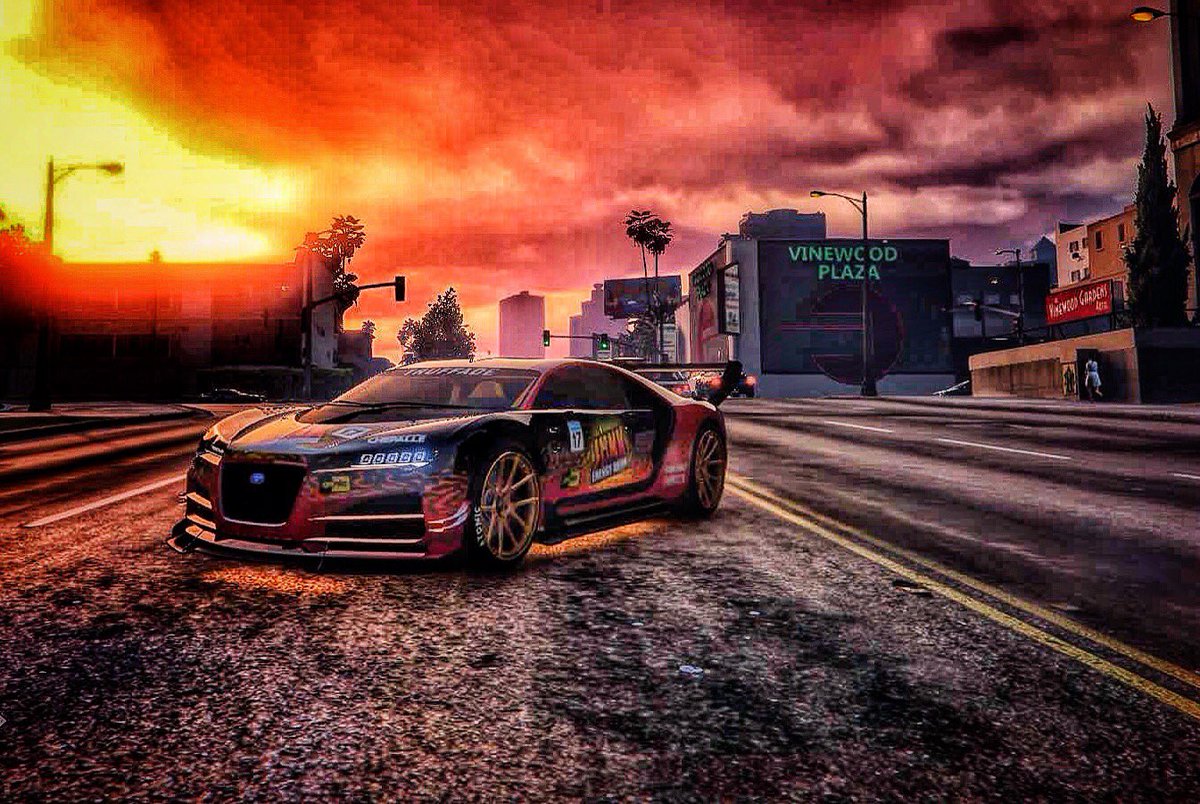RRock_R6's tweet photo. GTA BEAUTY! @RockstarGames @UAGNA #uagna #GTAOnline #RockstarGames #IMPORTEXPORTDLC #Christmas https://t.co/61JNwRLosj