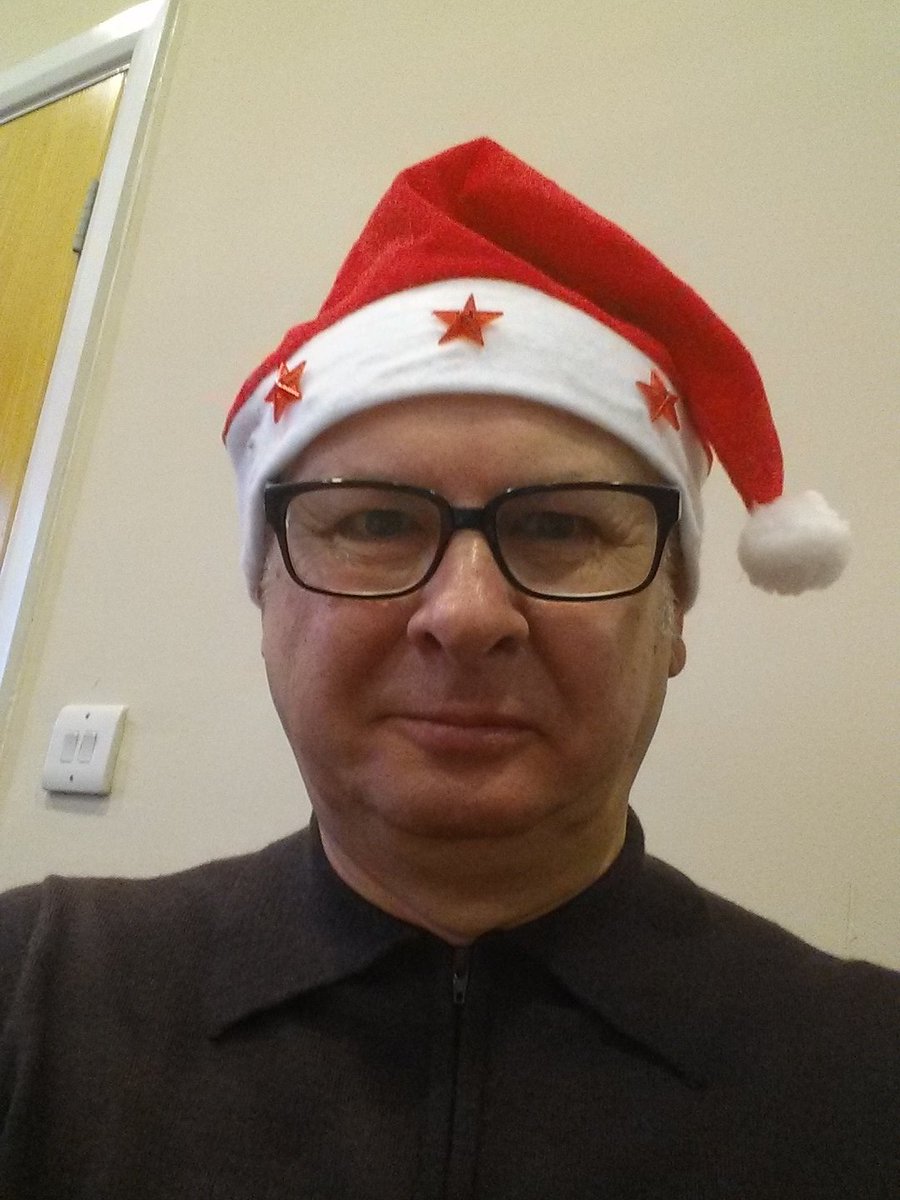 HRinaction's tweet photo. @ConnectHousing Getting ready for the legendary Connect Christmas quiz 🎅 #connectelfiecomp https://t.co/DwWxA1KNV4