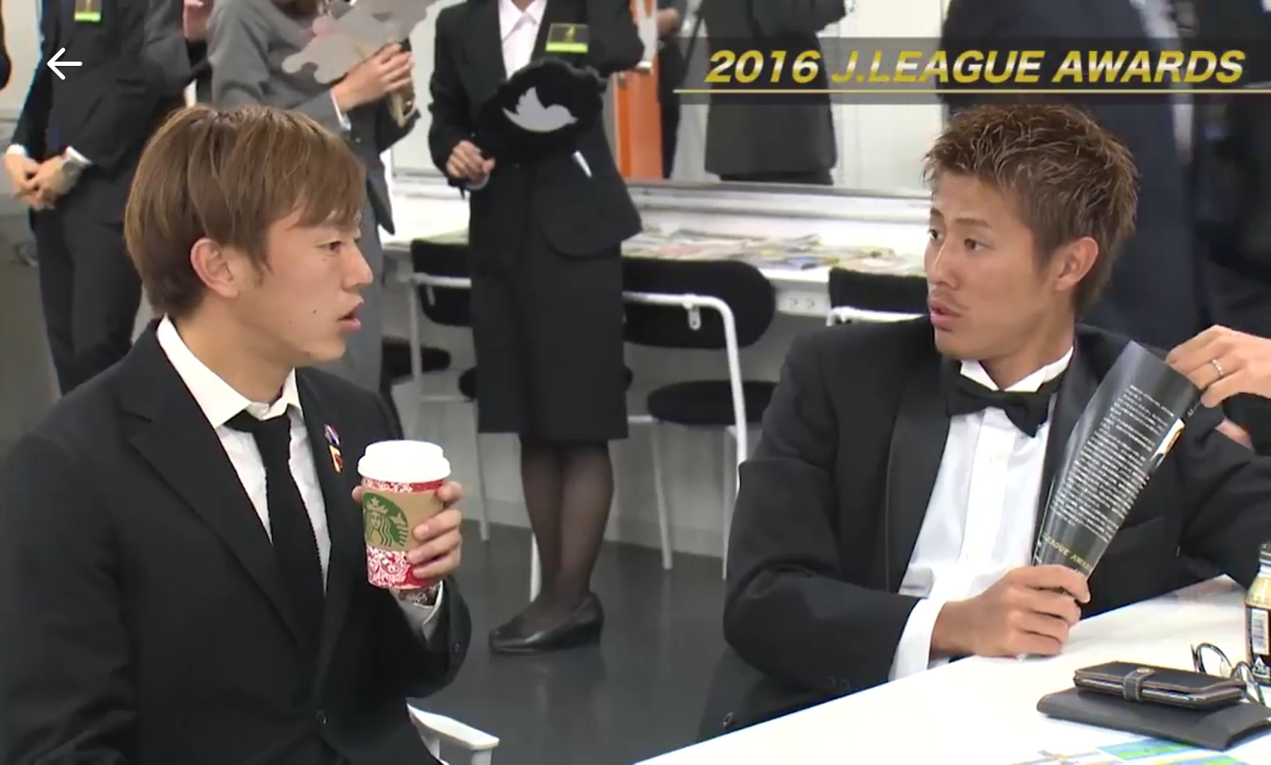 綾 タキシード姿でお話する曜一朗と学ちゃんも Rt