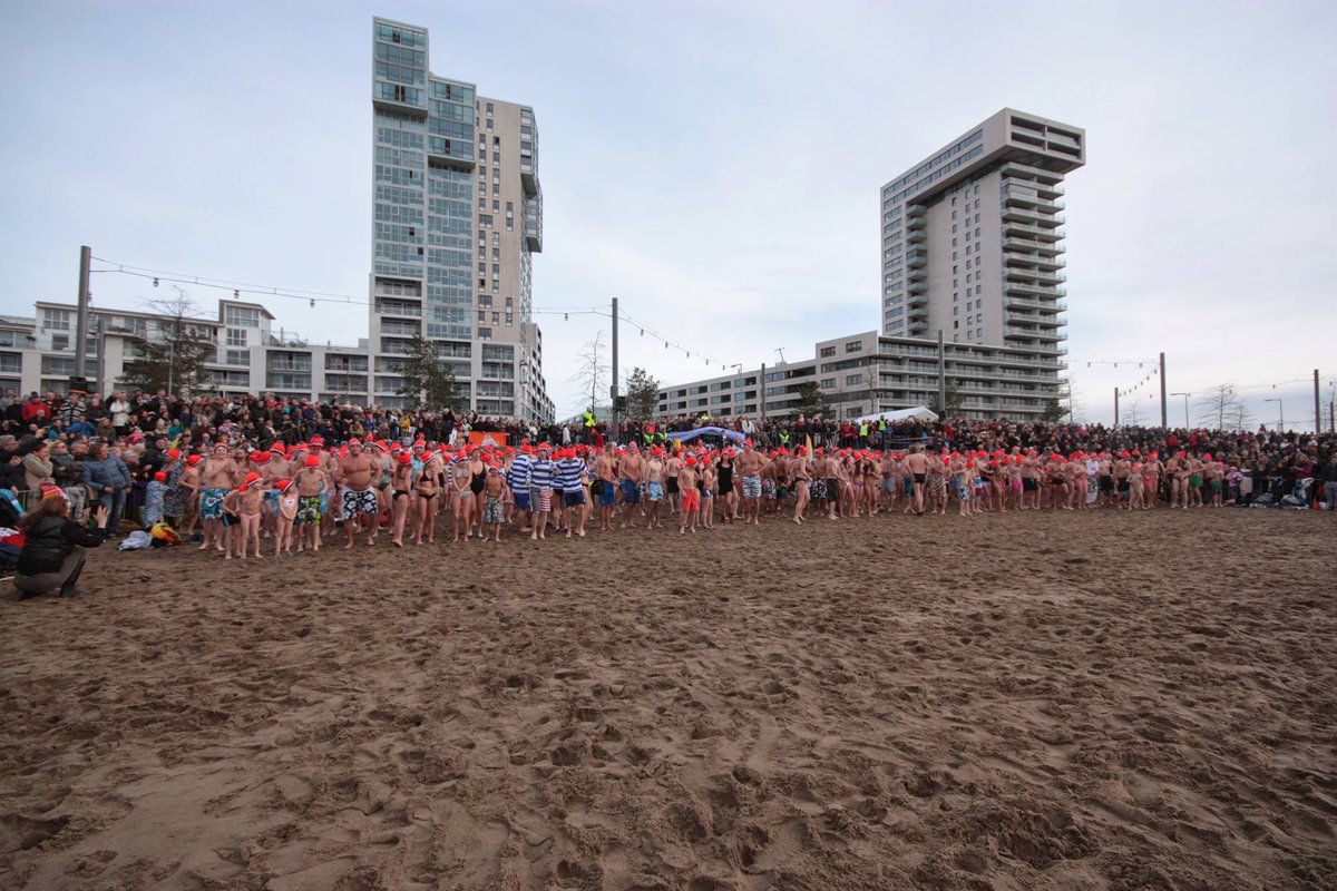 Frisse start van 2017! 1 januari is er weer nieuwjaarsduik Zevenhuizerplas! Wie durft? facebook.com/events/3559920… #nesselande #rotterdam