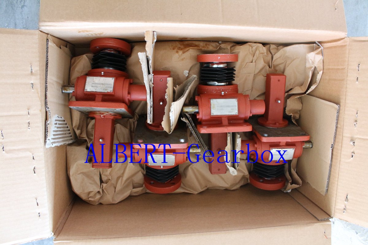 CanusTradingInc's tweet photo. We can offer：
EA-valve
Coperion-pump
ALBERT-Gearbox
ITALBERTA-cylinder https://t.co/L4z3RGEZaM