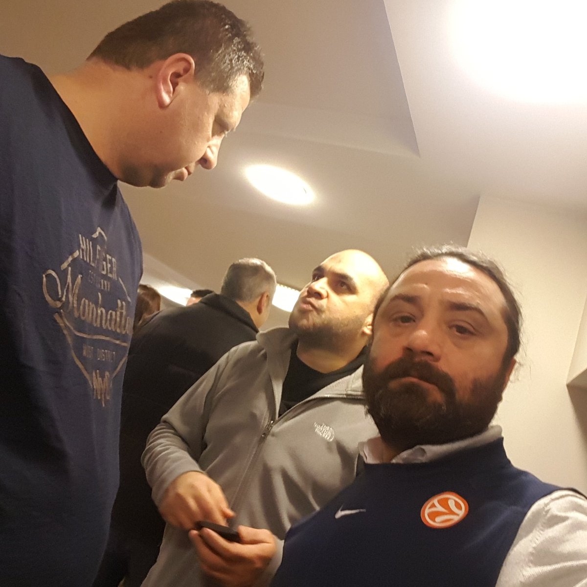 #ÖnceMaçaSonraAmsterdama 
#GücünüOrtayaKoy 
#BizHeryerdeYaninizdayiz