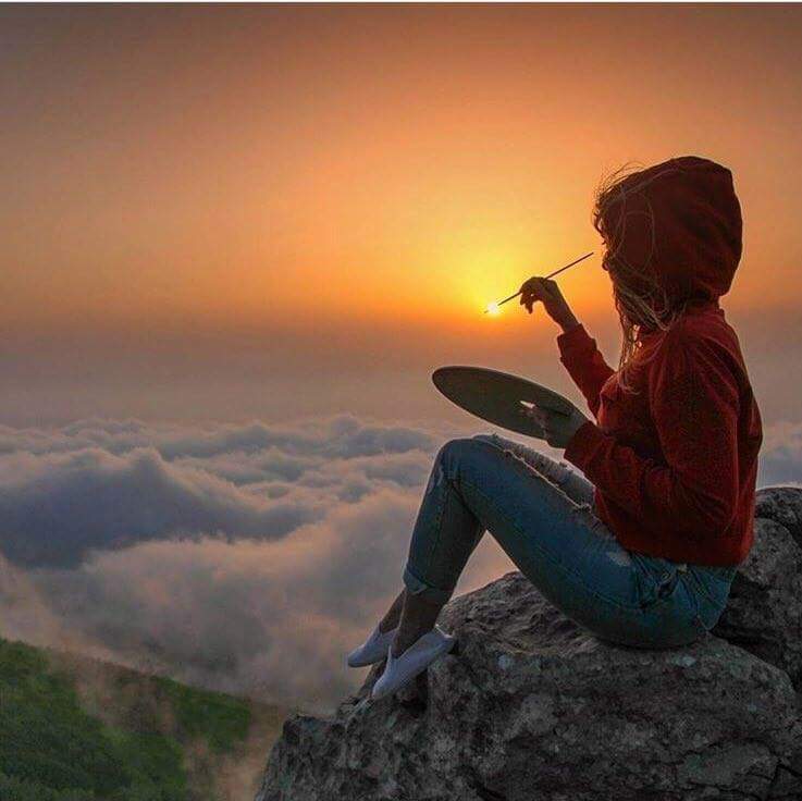 💝 the greatest gift of life is friendship 💝 

One of the most beautiful qualities of true friendship is to understand and to be understood 💝
