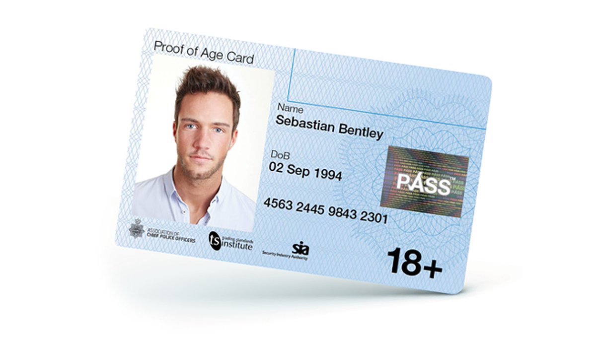 ukhomeoffice's tweet image. Students and young people urged to use alternative ID in new drive to prevent passport fraud: bit.ly/2i9IVoY