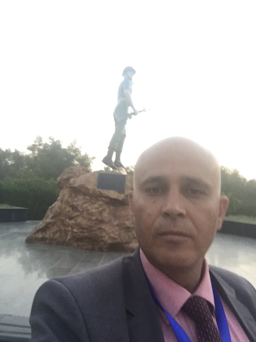 Qasem_SalesM's tweet photo. كرامة العز والنصر نصب الجندي المجهول https://t.co/V9RqDEfuEm