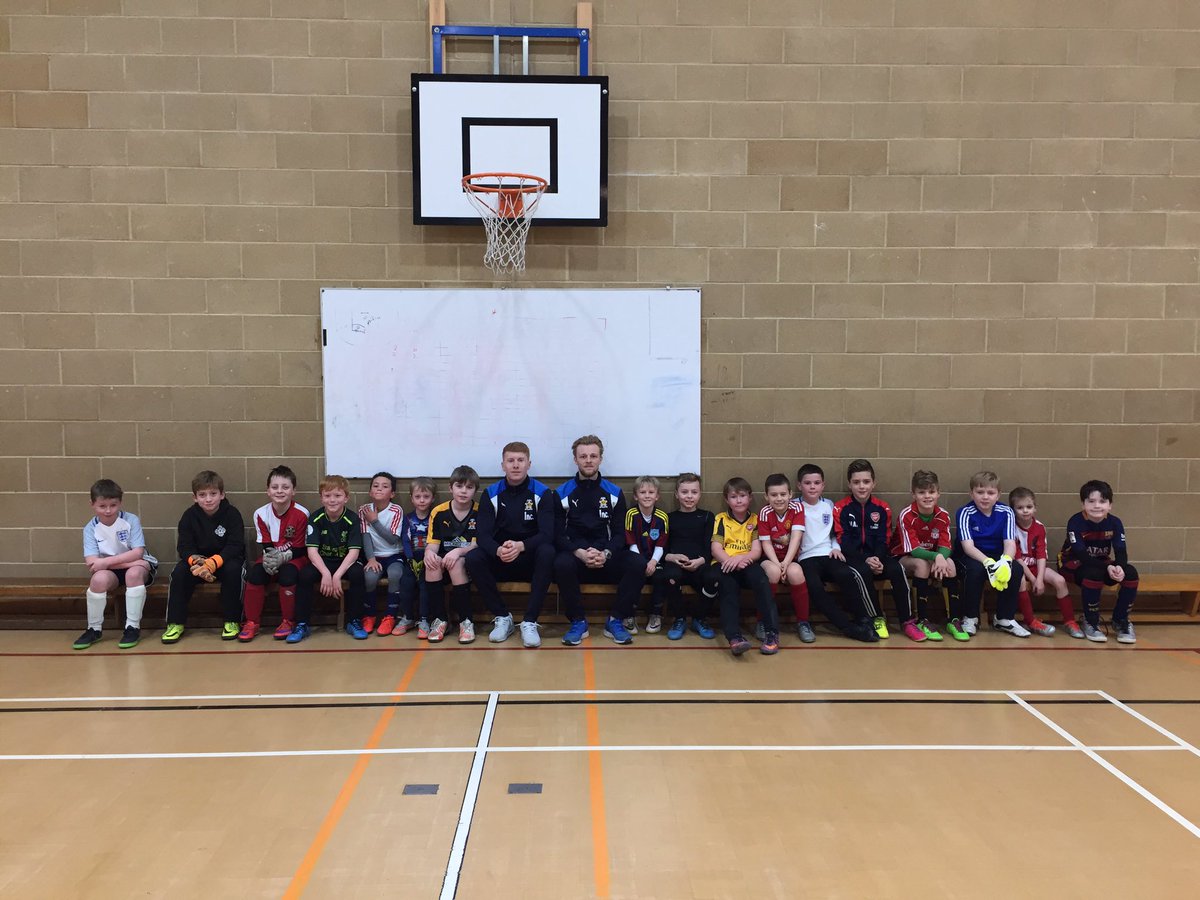 CUCoachDom's tweet photo. Thanks to @maxclark4 and @braddhalliday for coming to @WVCSportsCentre soccer school today, kids were buzzing! https://t.co/yKZvePBwEq