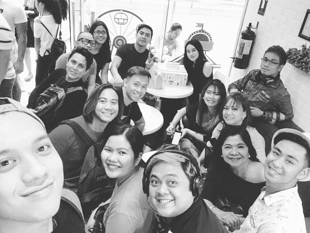 TimPavino's tweet photo. Impromptu hangout with my #CenterForPop family! I missed you all! Thank you for letting me... https://t.co/RozCcJ68Kw https://t.co/A45XtSHgNk
