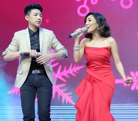 DARRENaticsSG1's tweet photo. Darren,jona and 4th impact
Unilab event
#limitless2016
Ctto https://t.co/E4ZsTALCwW
