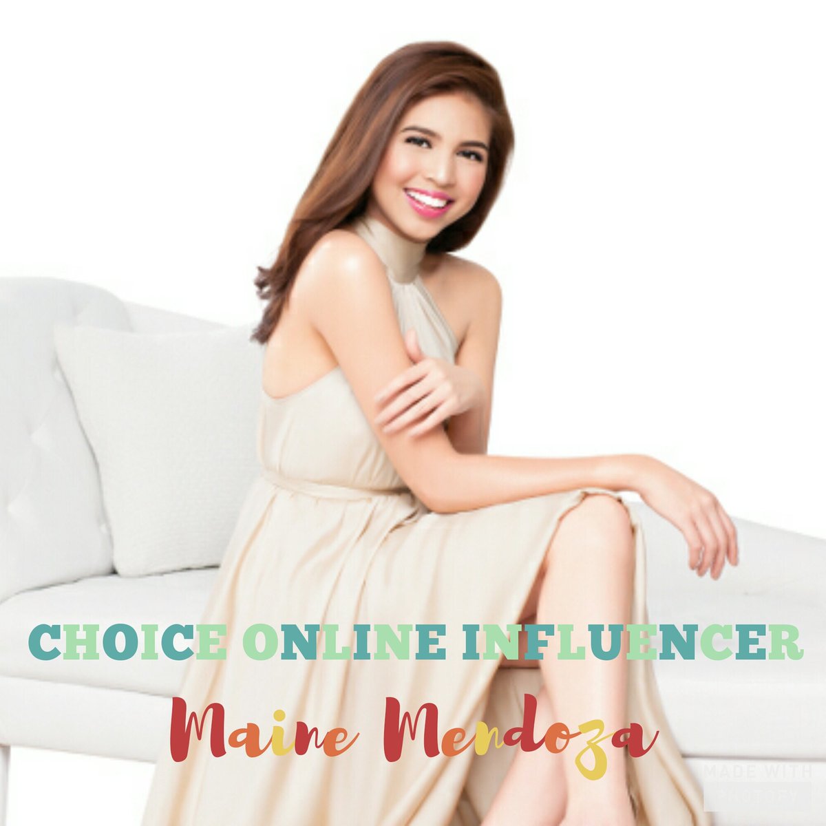 PollsPinoy's tweet photo. 3rd Pinoy Polls' CHOICE ONLINE INFLUENCER:

💥 Maine Mendoza — 43.6% 💥 https://t.co/H8A3EejSB3