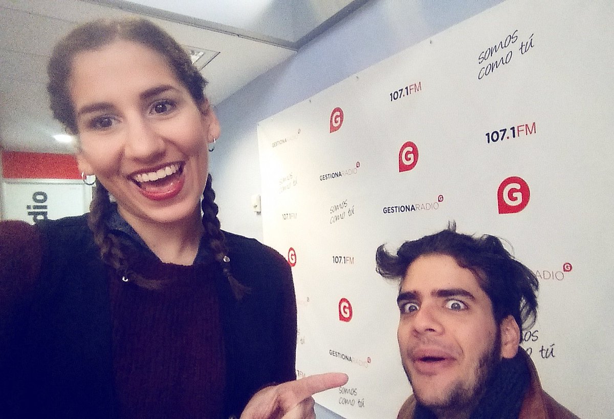 TheKojaks's tweet photo. A punto de comenzar la entrevista en @ABuenasHorasvlc (107.1) sobre el concierto de este viernes en @16_Toneladas!! #TocaActuar 💃🎶 https://t.co/iaqE6Z4YqU