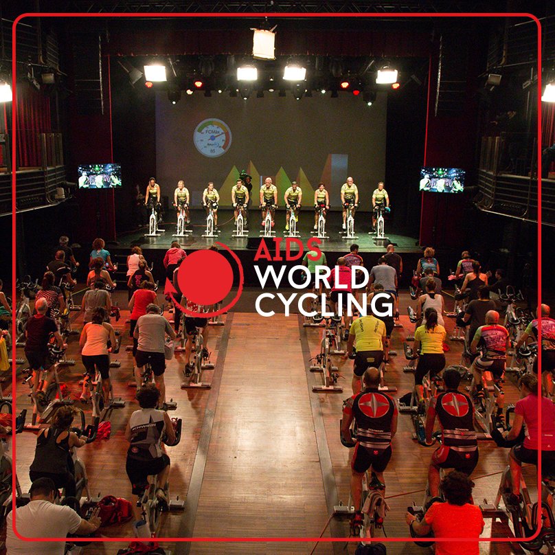 Fundacio_Lluita's tweet photo. #FLS2016: El 12/11 vam celebrar l'#AidsWorldCycling! Ajuda els equips a assolir el seu repte fins al 12 de febrer: https://t.co/hN9RP2oext https://t.co/ZCeFVJoPMk