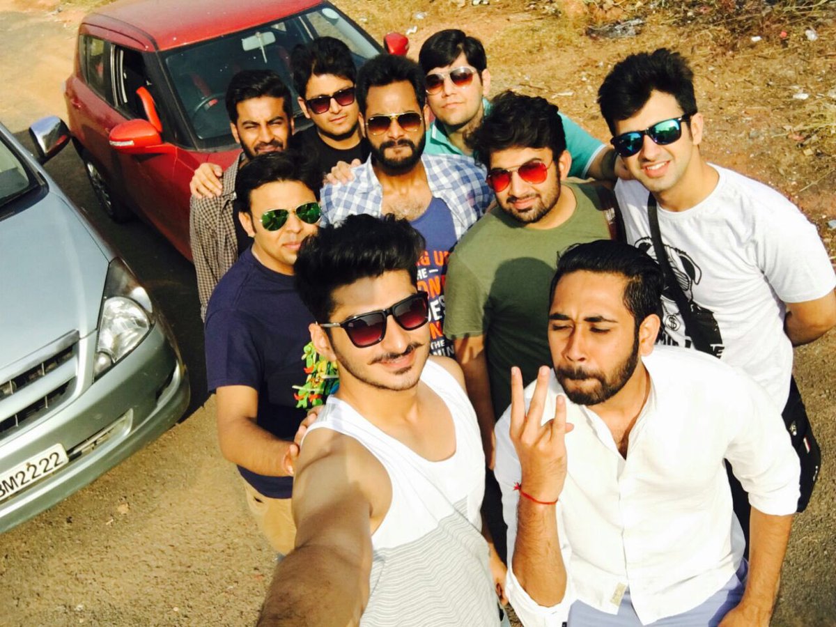 Viditkundra's tweet photo. 2 more days to go #goa here we come https://t.co/GM8IvlR3PB