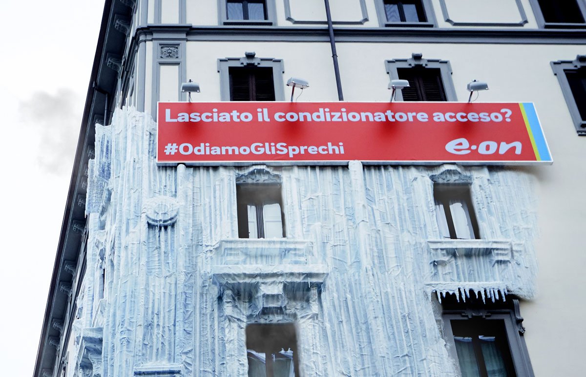 marcommnews's tweet photo. @EON_Italia &amp; @MCSAATCHIMILANO 'Freeze’ Historic Building in Milan to Highlight #EnergyWaste https://t.co/UE4KygSTkf #WeHateWaste https://t.co/vbIIHgQv7Y