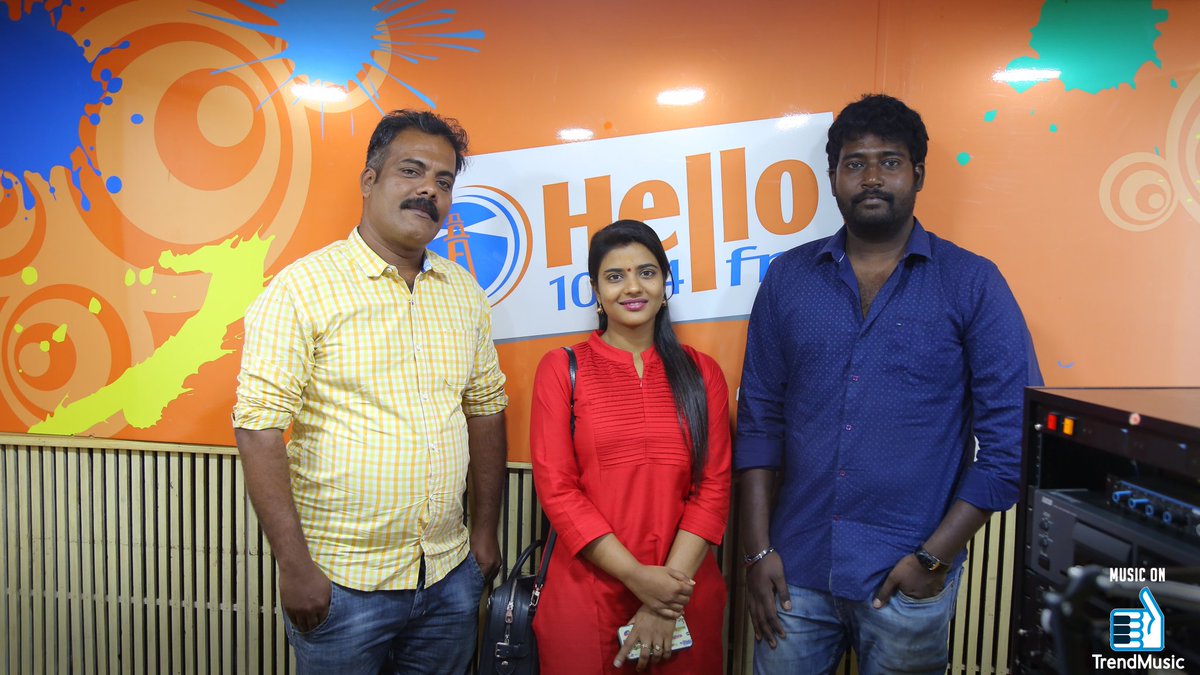 fdfscinema's tweet photo. #Munishkanth @aishu_dil and Director @17BhuvanR during the promotions of #MO in #HelloFM106.4 @HelloFM1064 @onlynikil https://t.co/fchhGdzvoQ