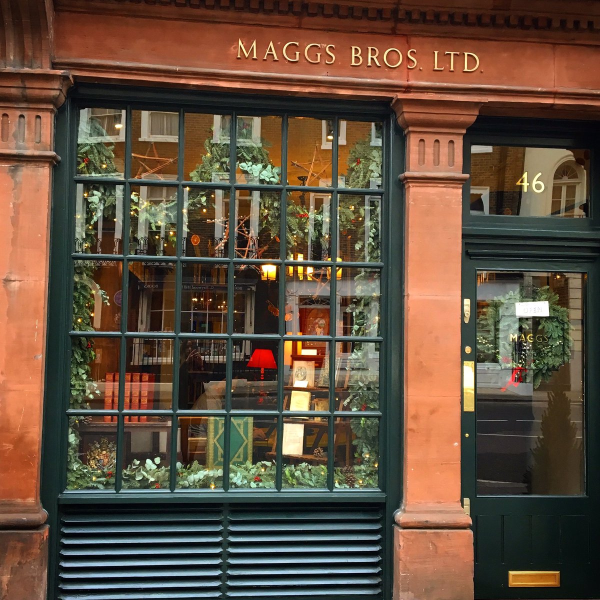 Ltd na Twitteru „Maggs Bros is open every day until Christmas Why not pop in to see us at no 46 or browse our Winter Miscellany of festive offerings