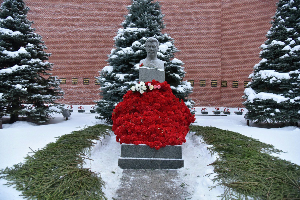 Ver imagem no Twitter Ver imagem no Twitter