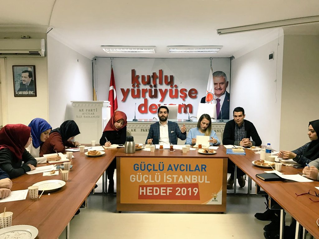 Başkanımız <a href="/makifergen/">M. Akif Ergen🇹🇷</a> riyasetinde ve il Sorumlumuz @firemkurtulus1  in katılımları ile Yönetim Kurulu toplantımızı gerçekleştiriyoruz.