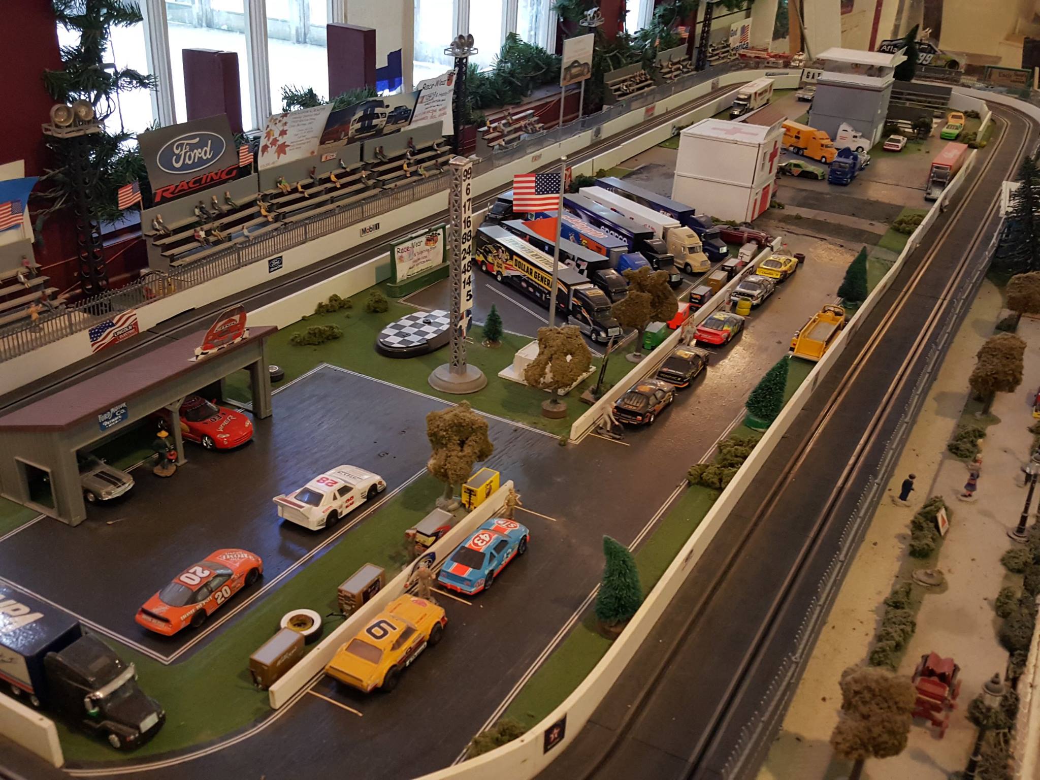 Slot car cheap break in station