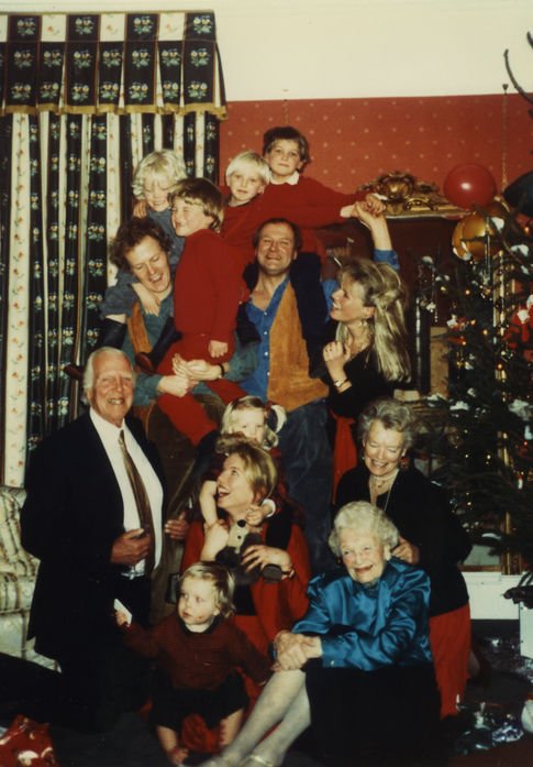 richardbranson's tweet image. Once you have one idea, even if it fails you will learn from it. More – better - ideas will follow virg.in/ZUo