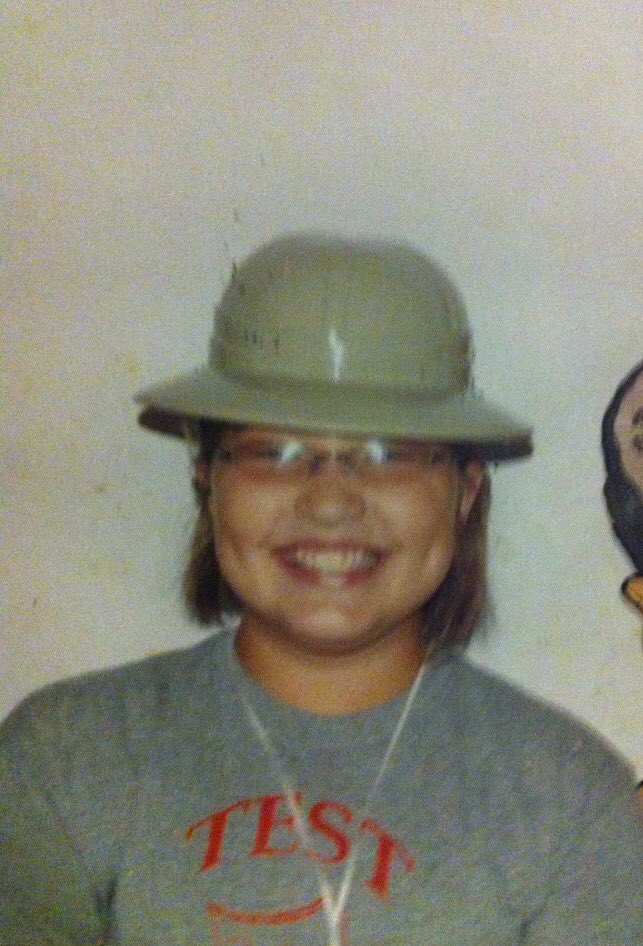 EllieBostic's tweet photo. Happy Birthday to this smiley thing. LOL https://t.co/OvDULKC4gB