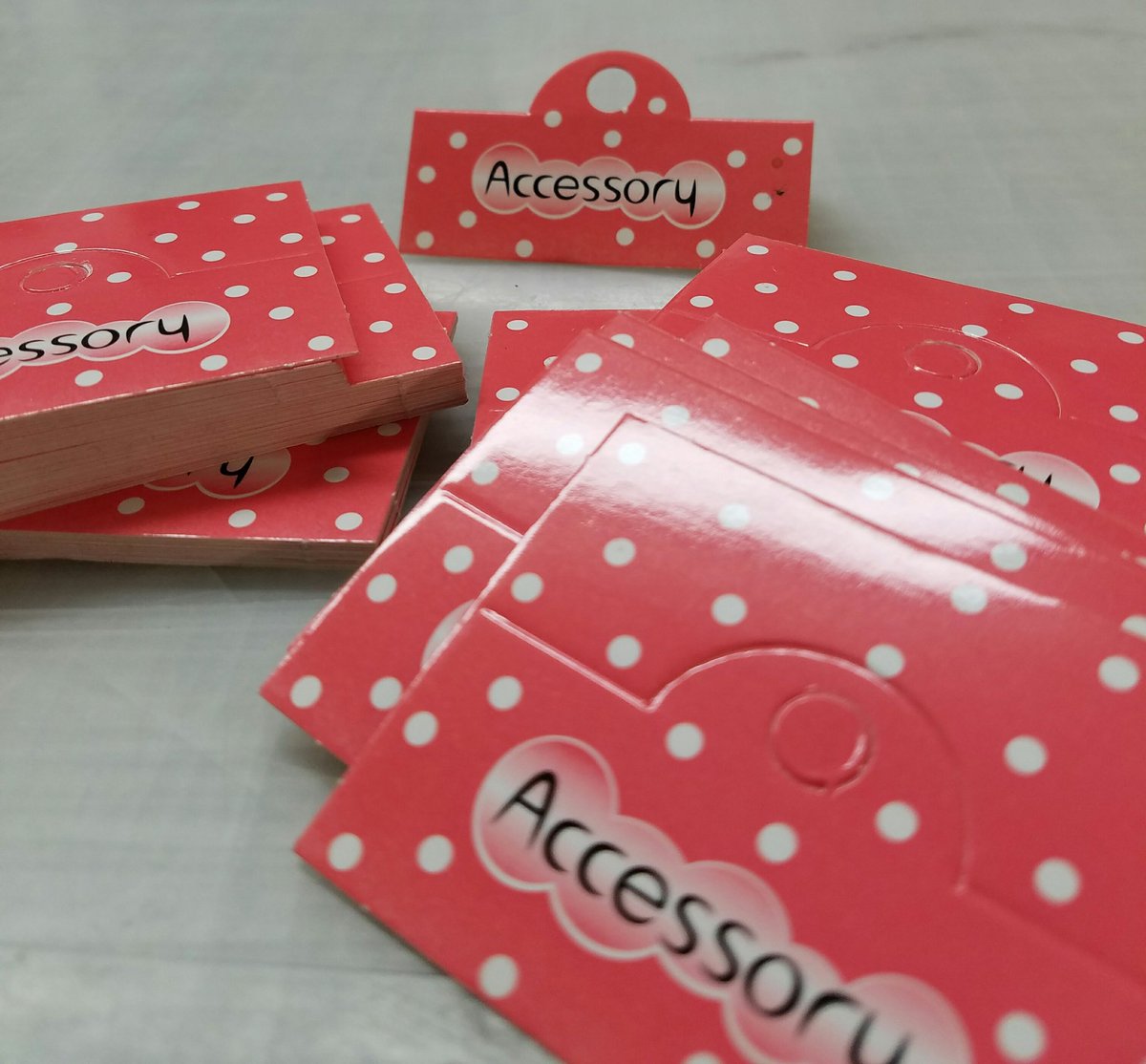 MACPRINTING's tweet image. #Accessory #HangTags Done By MAC Printing.