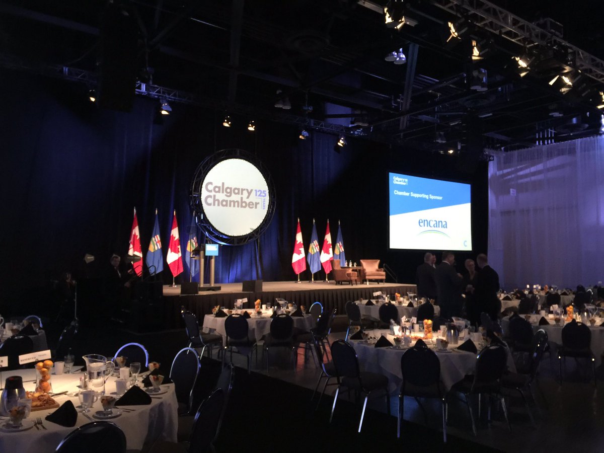AgroMW's tweet photo. Getting ready for breakfast session with @JustinTrudeau. Thanks to @CalgaryChamber https://t.co/6hdB1z0wE0