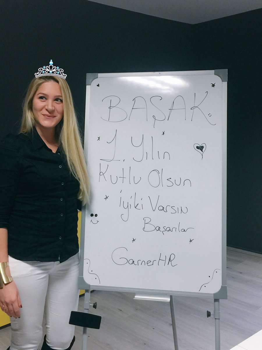 Sevgili Başak! Bir yıldır gösterdiğin performans ve motivasyon için teşekkürler. Beraber nice güzel yıllara🎈