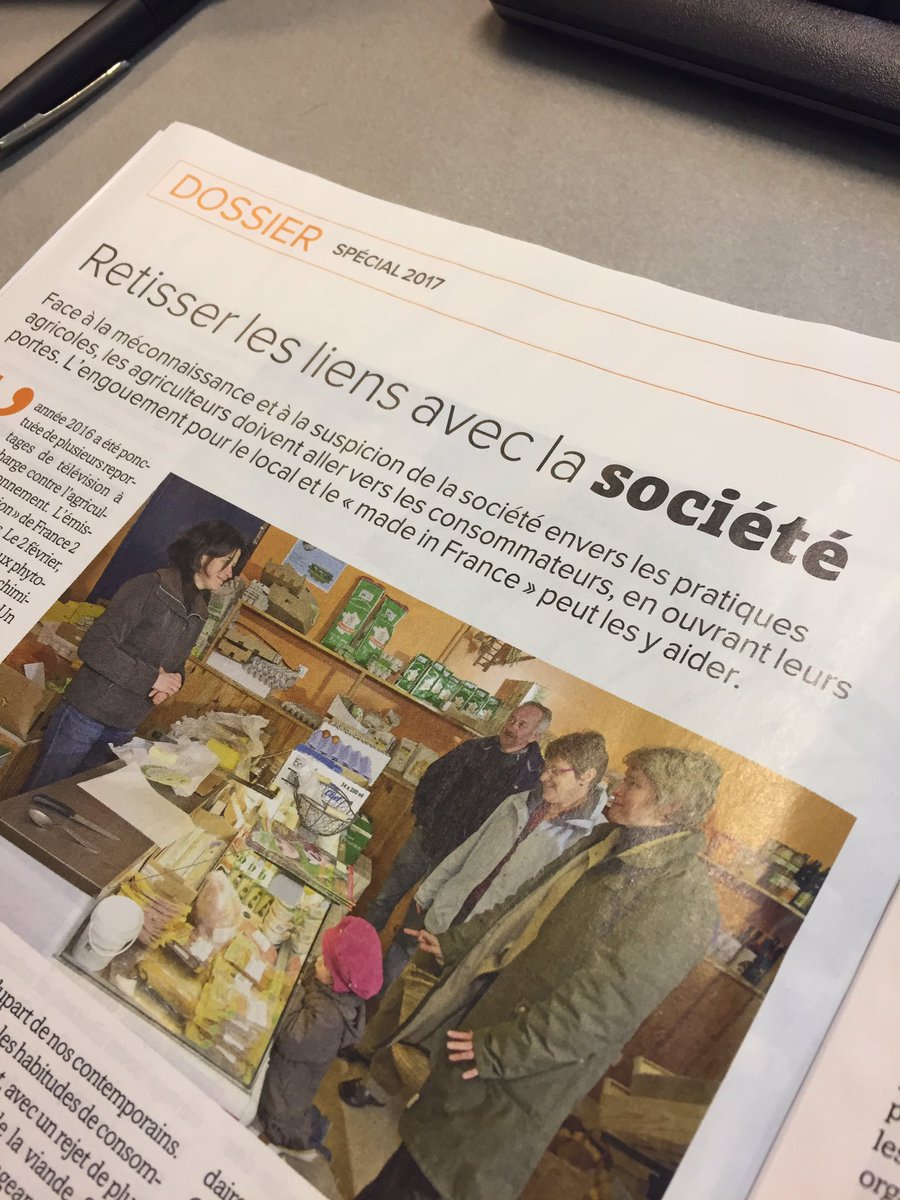 LetrillartC's tweet image. Dans le dossier @FranceAgricole on souhaite pour l'#agriculture2017 de "Retisser les liens avec la société" #circuitscourts #madeinfrance