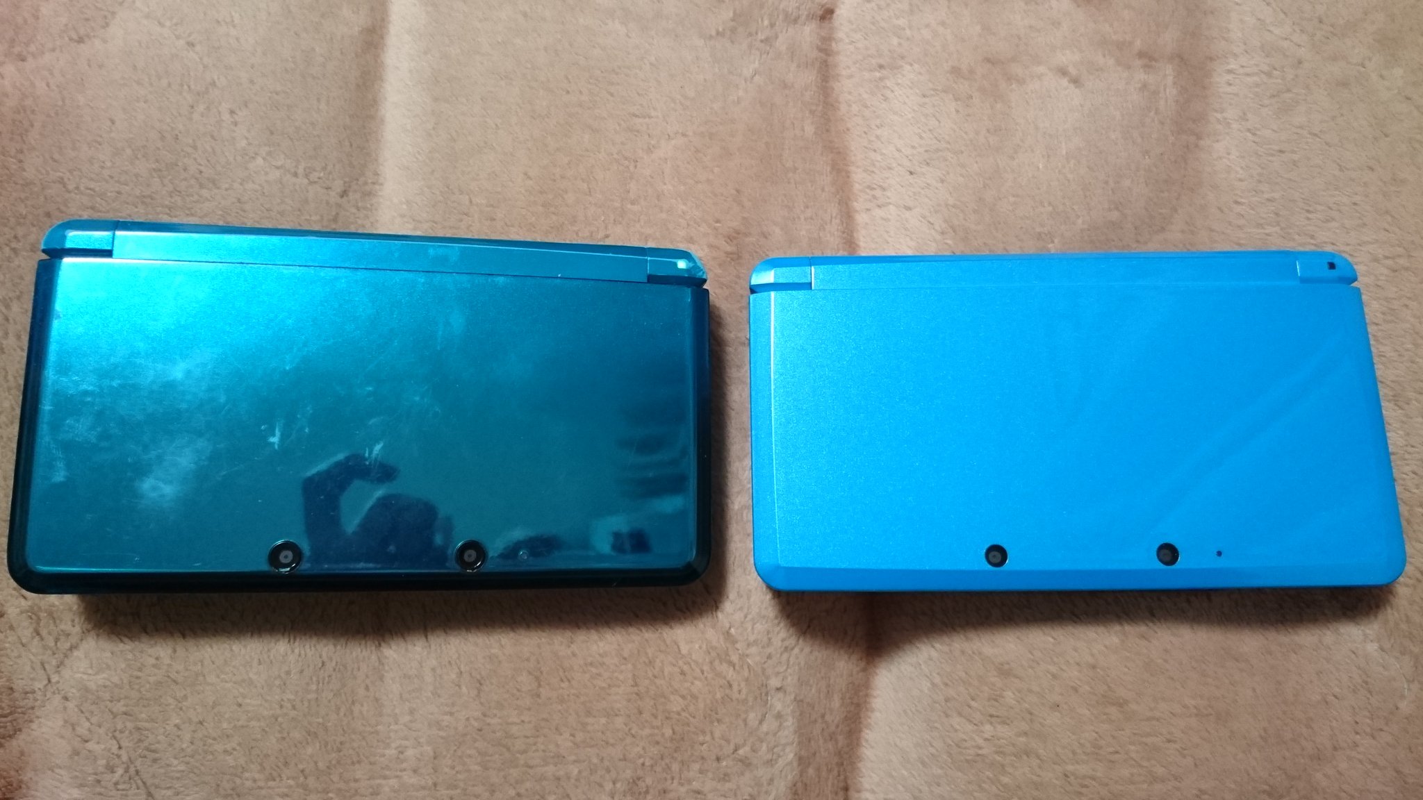 تويتر フッジサン على تويتر 5年9か月以上使い続けた初代3dsのaボタンが反応しなくなったので 中古の3ds を買い初めて引っ越しました 真っ先に生産終了した アクアブルー から ライトブルー へです ピクミンがデータを運んでいます それにしても13台目である