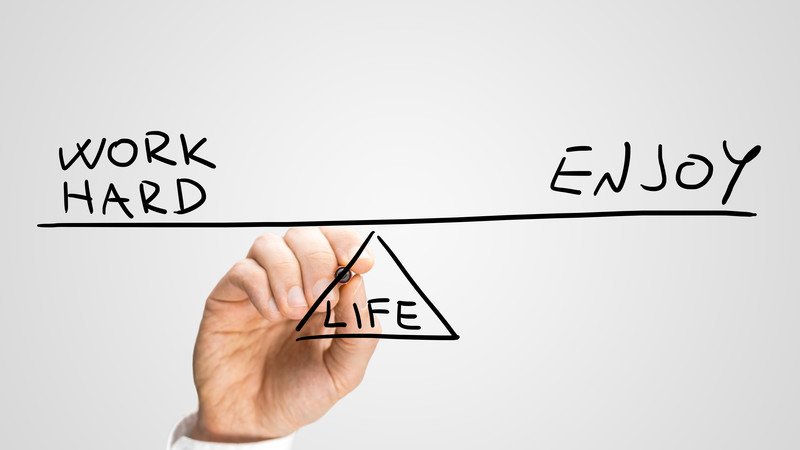 ALiEMteam's tweet photo. Wellness &amp; Resiliency During Residency: Work-Life Balance Act
by @ArleneSujin + Podcast w @emergencypdx &amp; @EMSwami https://t.co/9EvWtt2xQC https://t.co/VD8kTad1YE