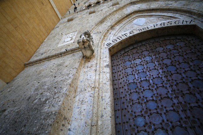 Voir l'image sur Twitter