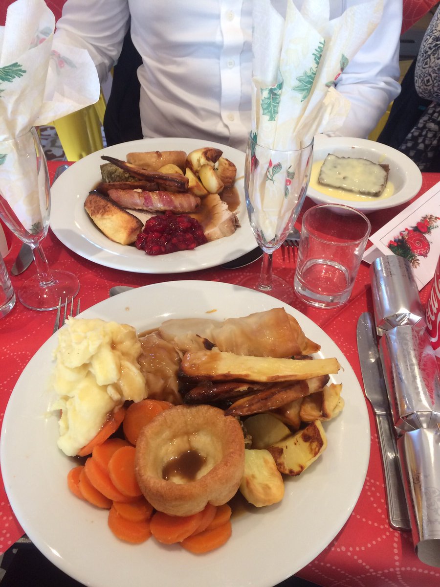 Lexicharm's tweet image. Love this time of year, it means #Christmas meal in Canteen! Mmmm @EssexFood #yums #food #roast #christmasdinner
