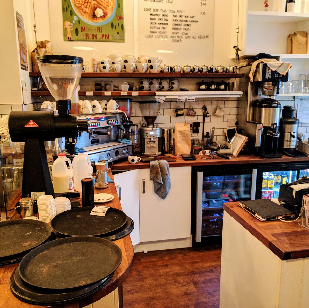 A batch brew and a guest single origin flat white from @Baltzersens in Harrogate with beans by <a href="/maudecoffee/">Maude Coffee</a> and <a href="/sundlaugcoffee/">Sundlaug Coffee Co.</a>. Busy day.