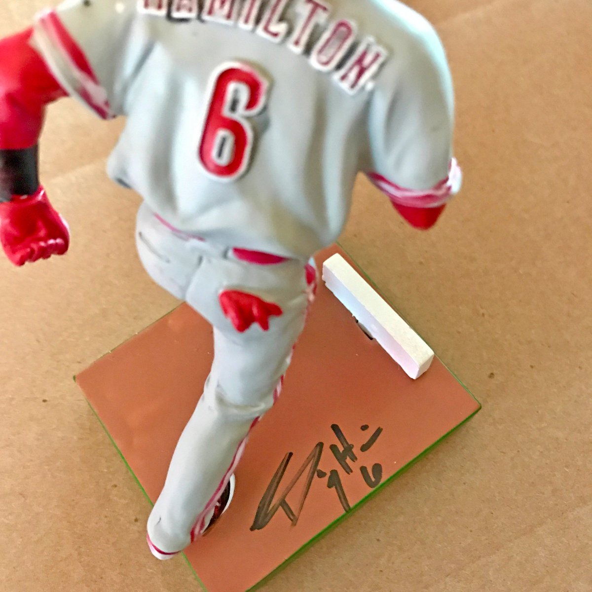 Reds's tweet image. Day number 10 of #Redsmas: How about a @BillyHamilton autographed bobblehead?  Retweet this by 4pm ET to be entered to win. 🎅