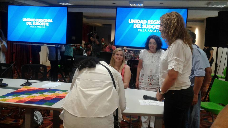 nuestras hermanas qom, enfermeras de colonia aborigen participaron dl taller en villa angela act. realizada x el minist. de salud