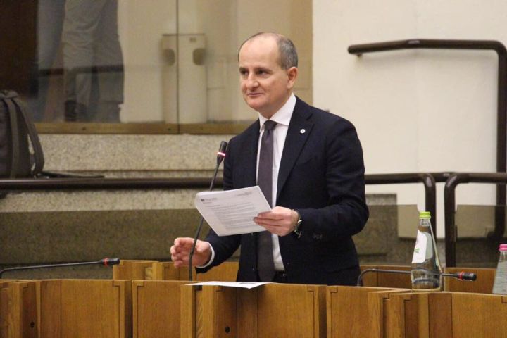 UmbriaDomani's tweet photo. #Psr, Smacchi (Pd) interroga la giunta: "Completare i pagamenti ... https://t.co/8whNYpUyOb #AndreaSmacchi #Perugia #UMBRIA https://t.co/dEfKln69Da