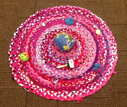 MorningsideCtr's tweet photo. New in the Circle: Shared Grief is Half the Grief
"We want to know we’re not alone." https://t.co/kuy9Gux1Ca
#circlekeeper https://t.co/PnCZL1Ek3C