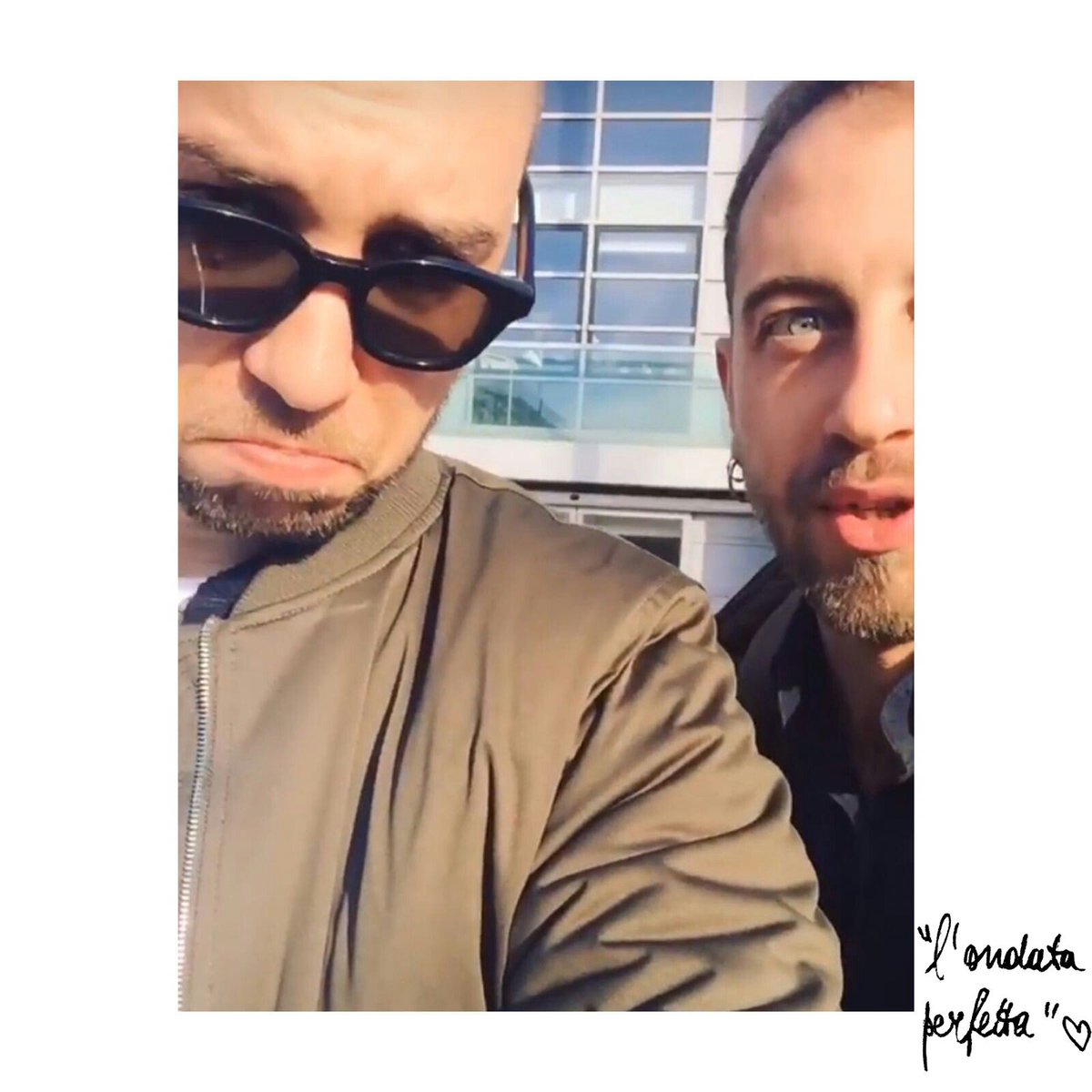 ondata_perfetta's tweet image. Cosa stanno combinando i nostri eroi? #Amici16 #Diazepam #NSingle @MattiaBriga  @MarioRomanoGtr