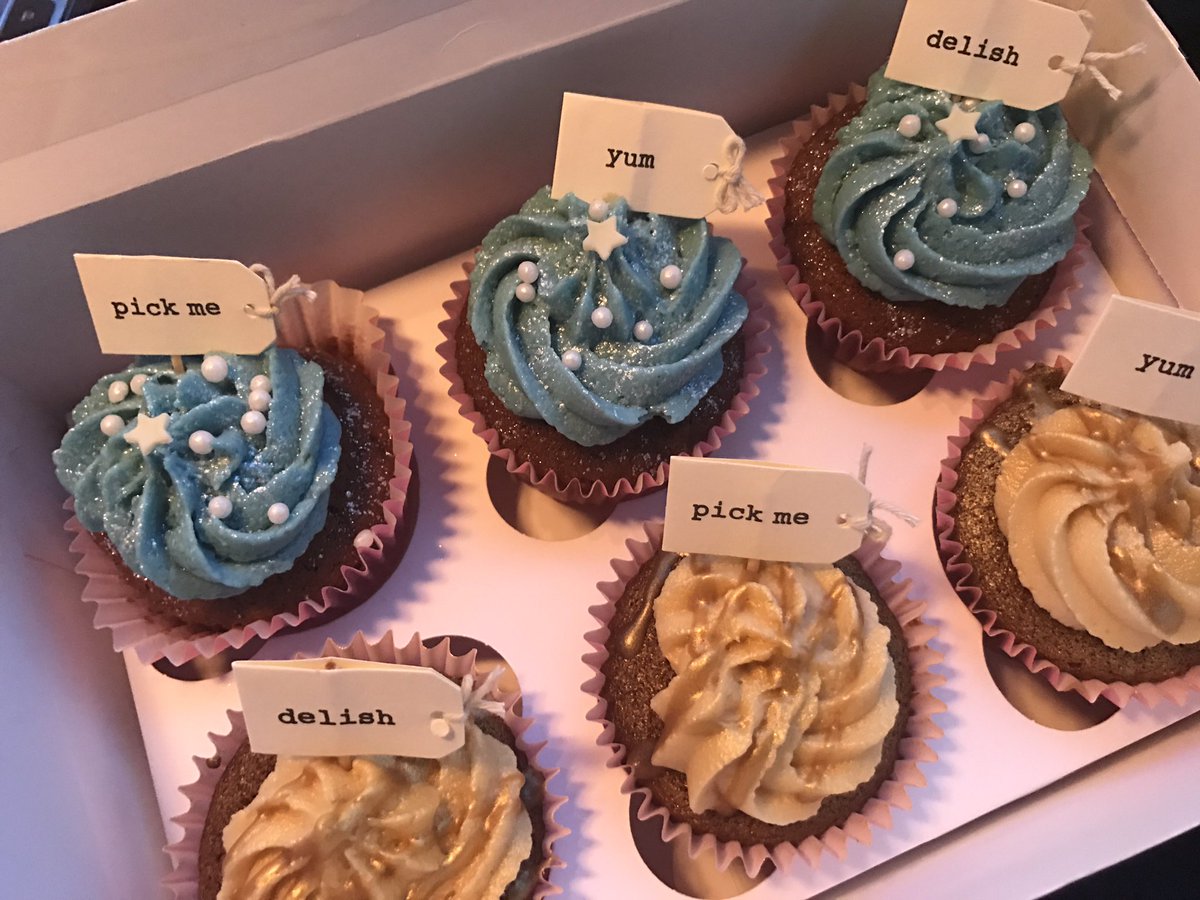 PartyEvents1's tweet image. Think @StMichaelsManor know me well... a very tasty Christmas gift 😍