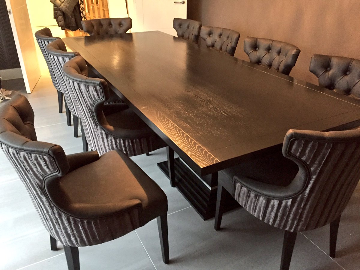 3bellfurniture's tweet image. This stylish black table travelled to its new home in Telford today and arrived safe and sound another lovely design by @swankinteriors_