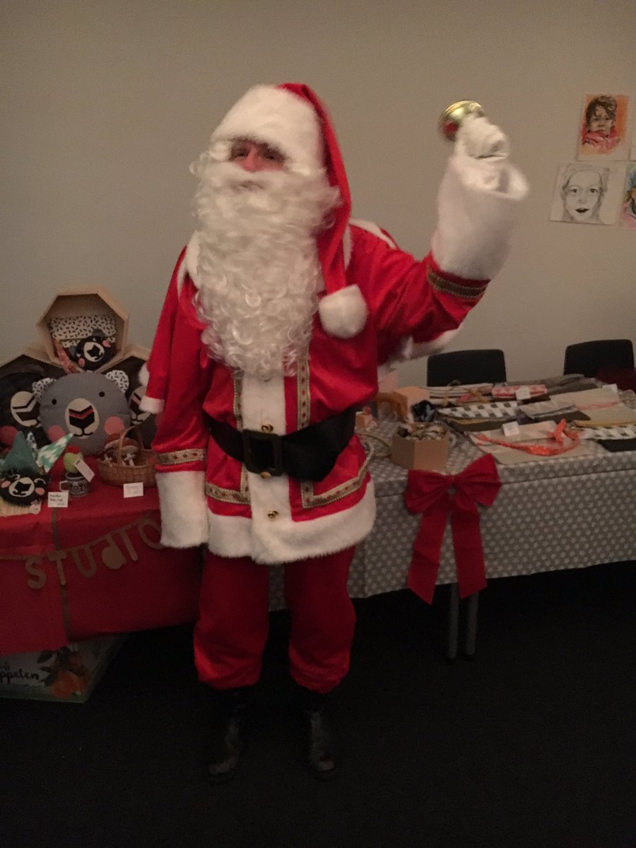 De kerstman is aanwezig op ons gezellige Kerstfeest in het <a href="/Adverium/">Adverium</a>