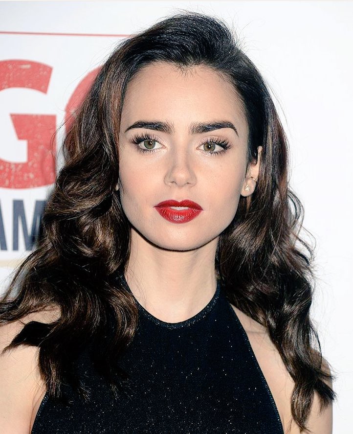 GianGinoble's tweet photo. I'm speechless by her beauty. Flawless. @lilycollins https://t.co/AN022Ab0eO