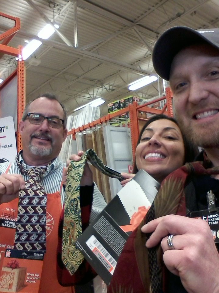 Having some fun driving gift card sales. Whaddya say <a href="/AmyMETMidwest/">Amy Santin</a> and @D179MET new MET uniform?