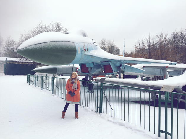 ジェーニャ モスクワの中央軍事博物館には 戦車だけではなく 戦闘機もたくさんありました こちらは Su 27 フランカー ロシア語だと ジュラーブリク 若い鶴 かっこいいし 水色で綺麗 モスクワ Garupan T Co Yewlnrcdke Twitter